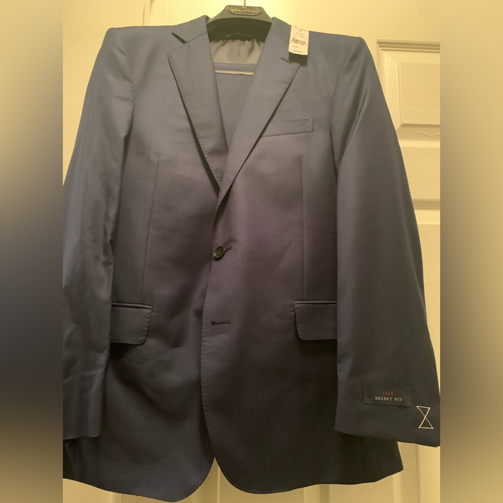 Men’s Suit